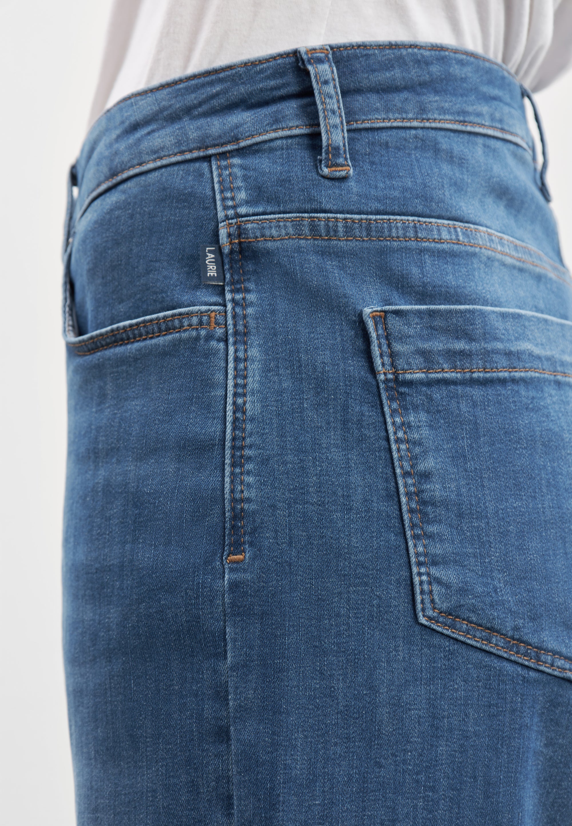 LAURIE Carol Loose Shorts Loose 49399 Washed Blue Denim