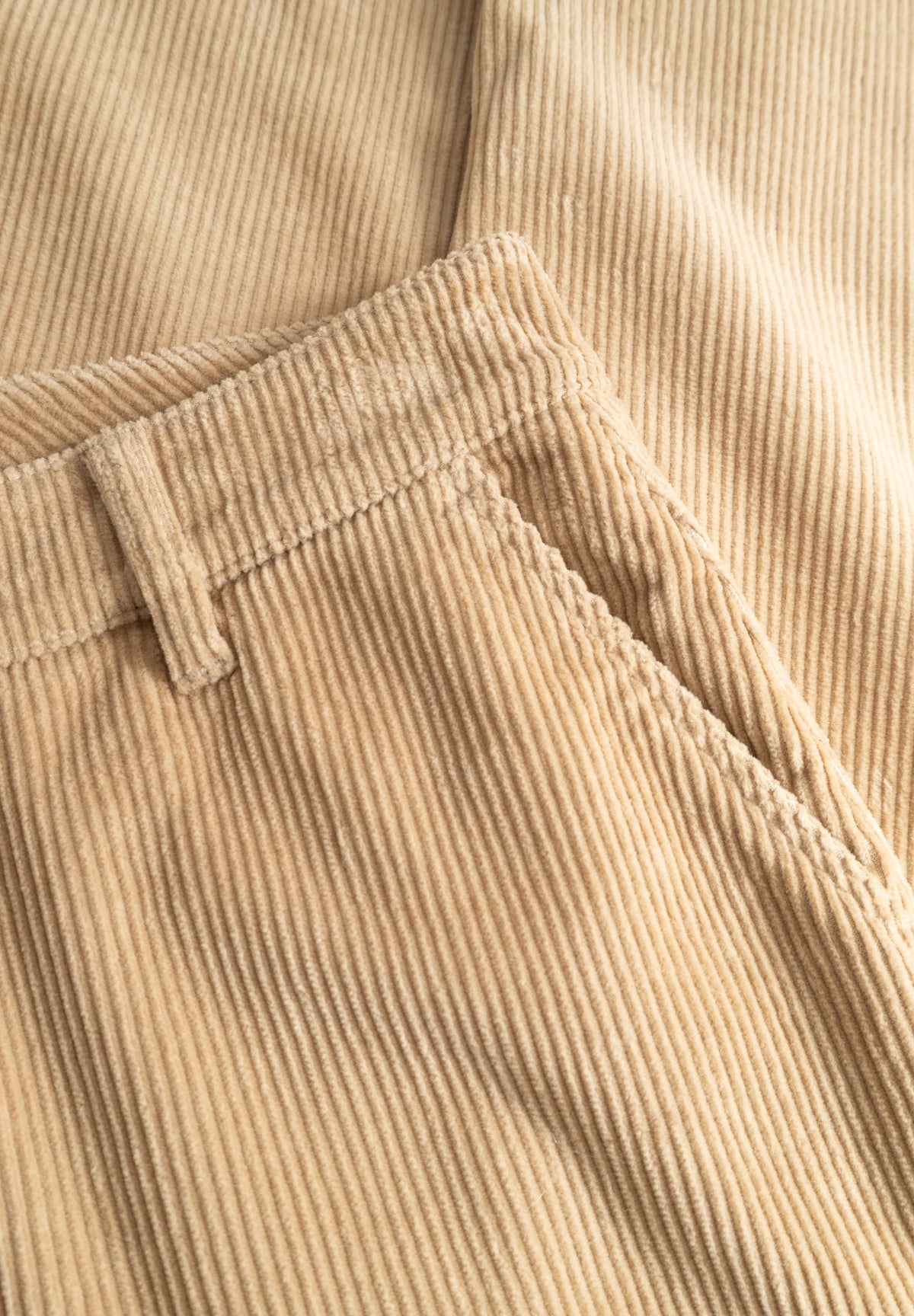 LAURIE Charm Loose Fløyel - Medium Length Loose 28000 Cafe Latte