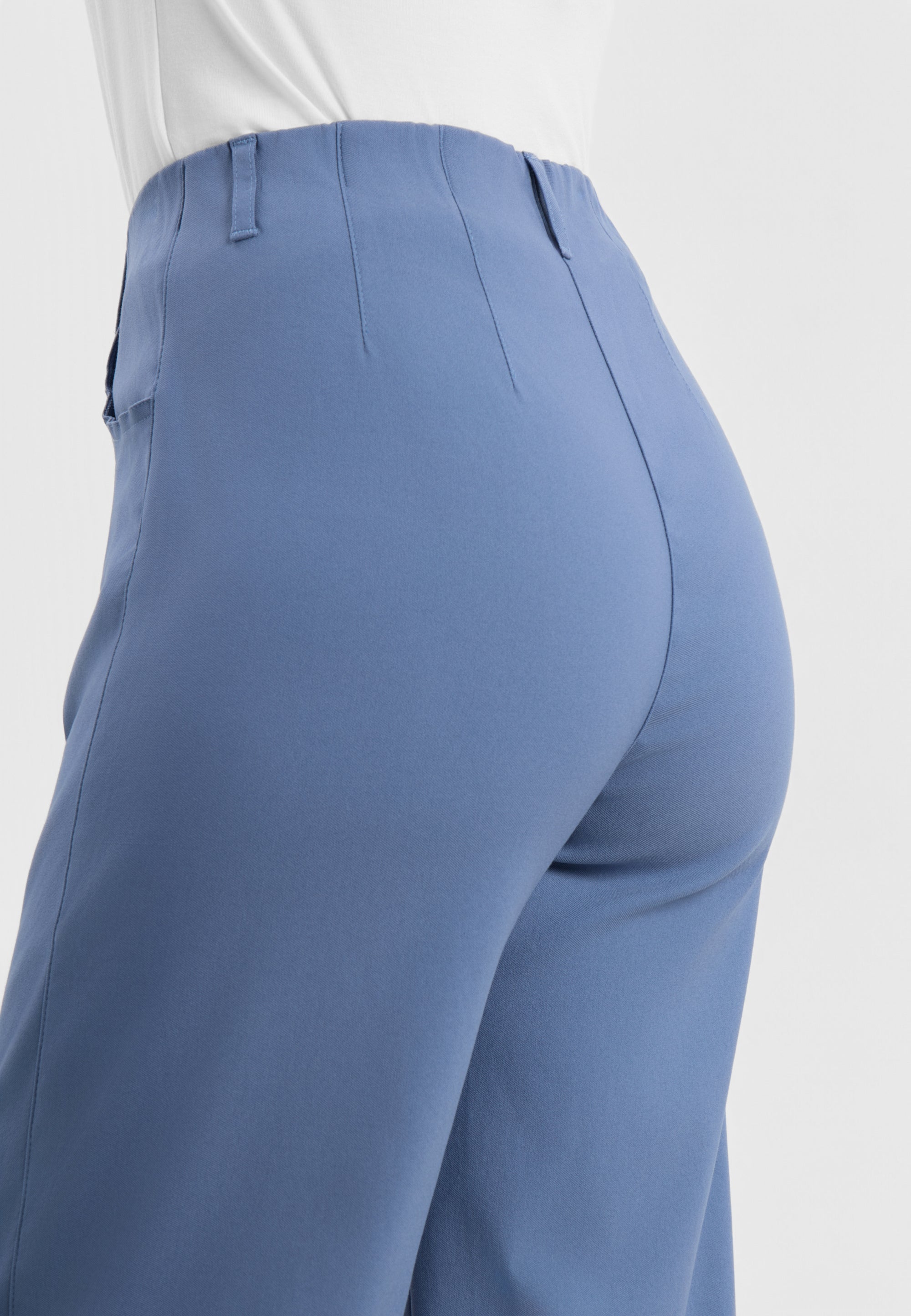 LAURIE Donna Loose - Long Length Loose 44000 Blue