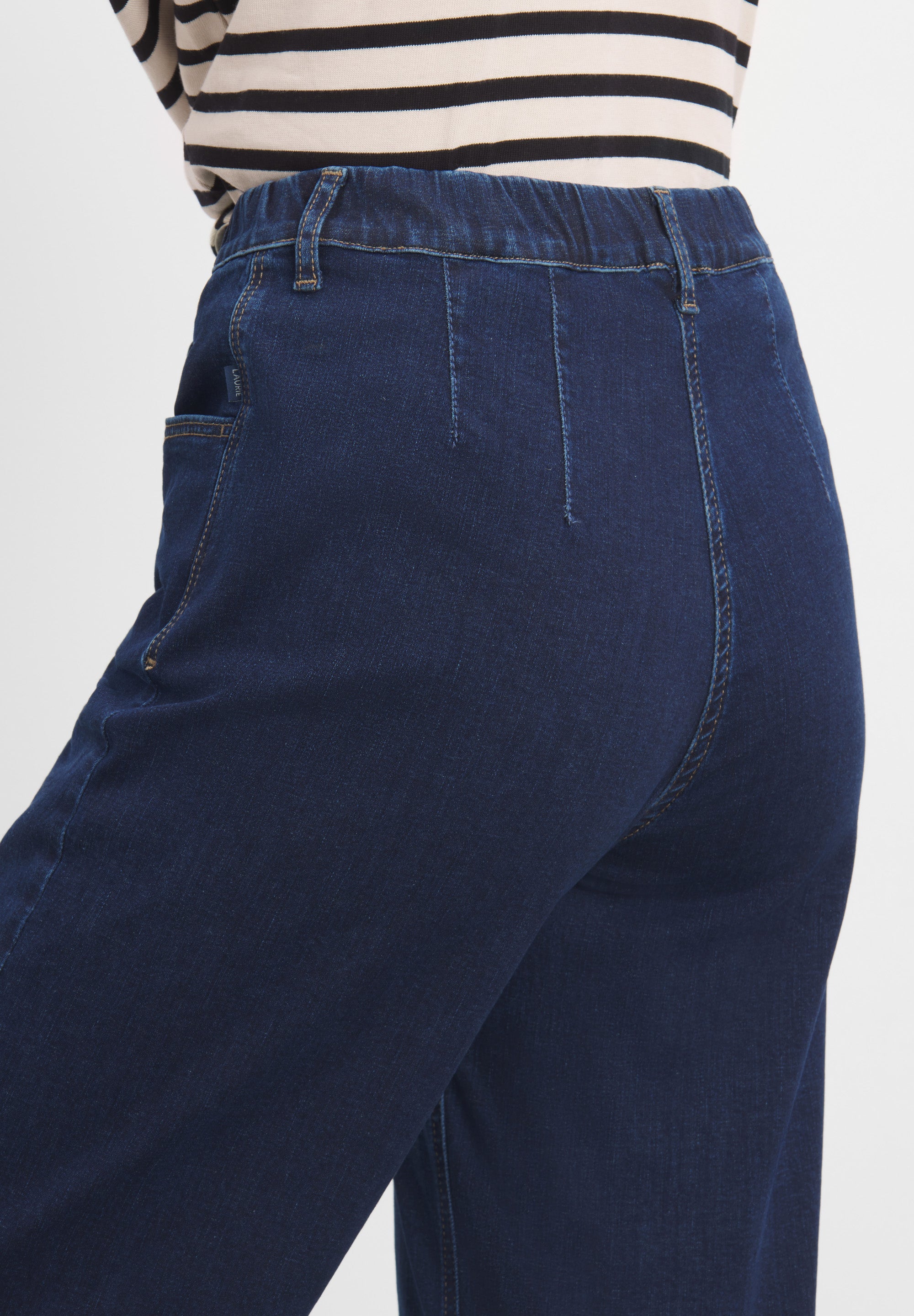 LAURIE Donna Loose - Short Length Loose 40513 Dark Blue Denim