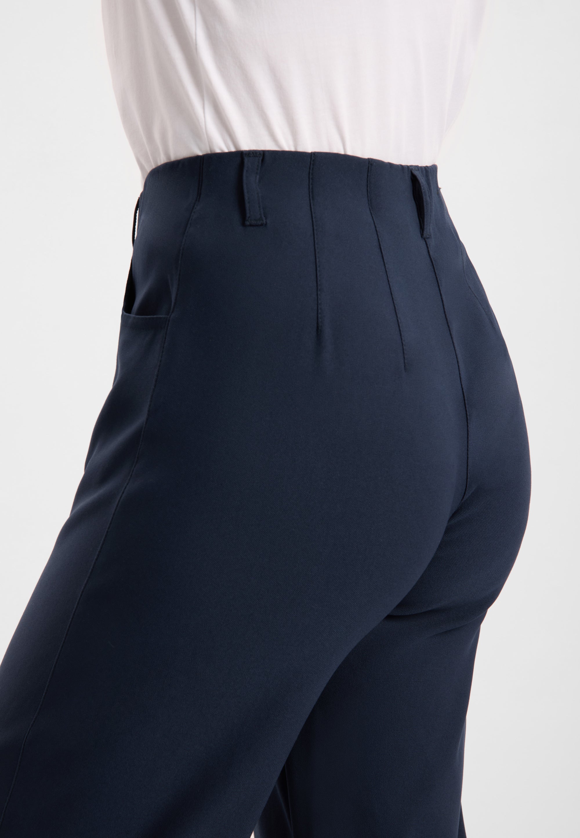 LAURIE Donna Loose - Short Length Loose 49000 Navy