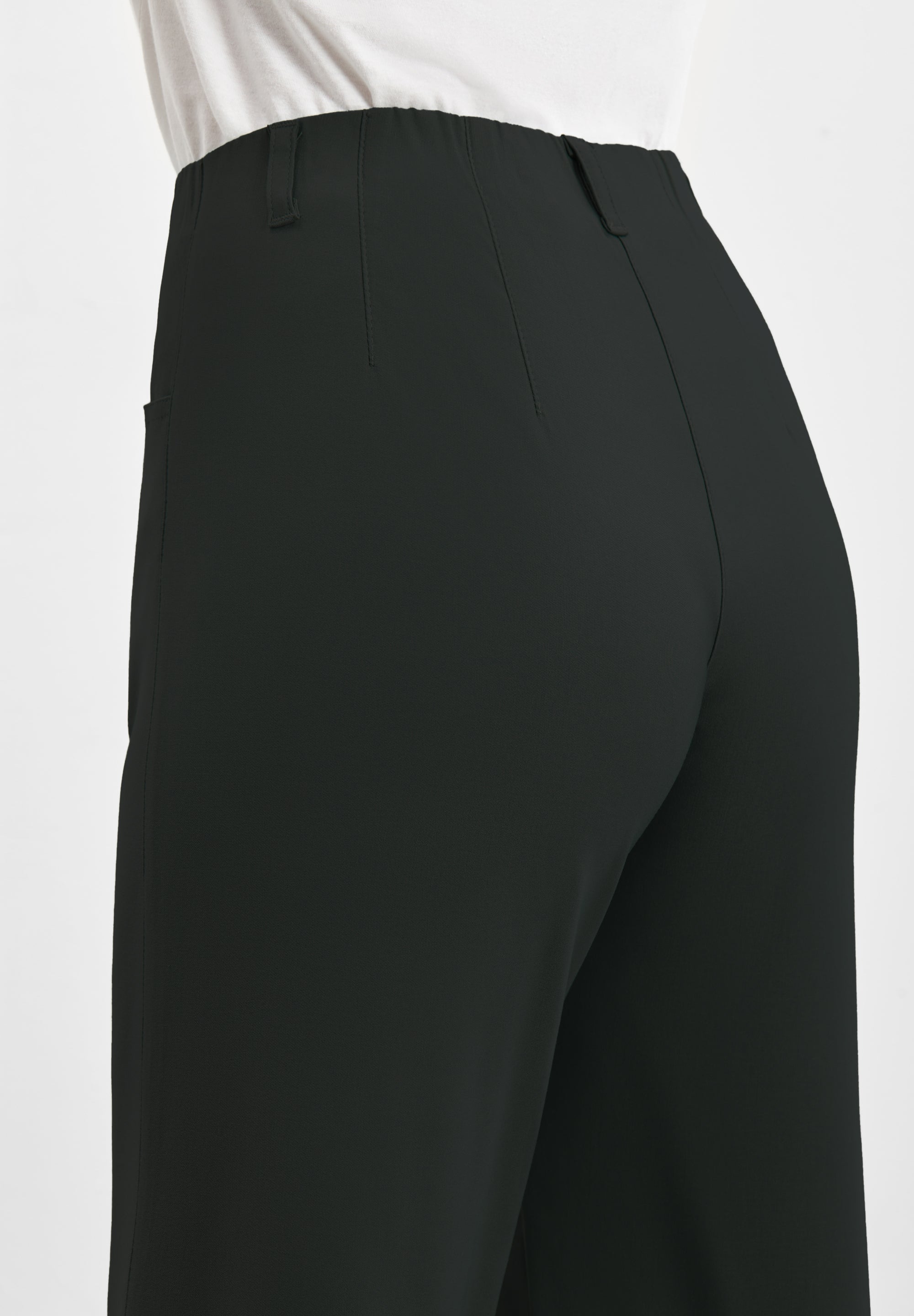 LAURIE Donna Loose Crop Loose 99000 Black