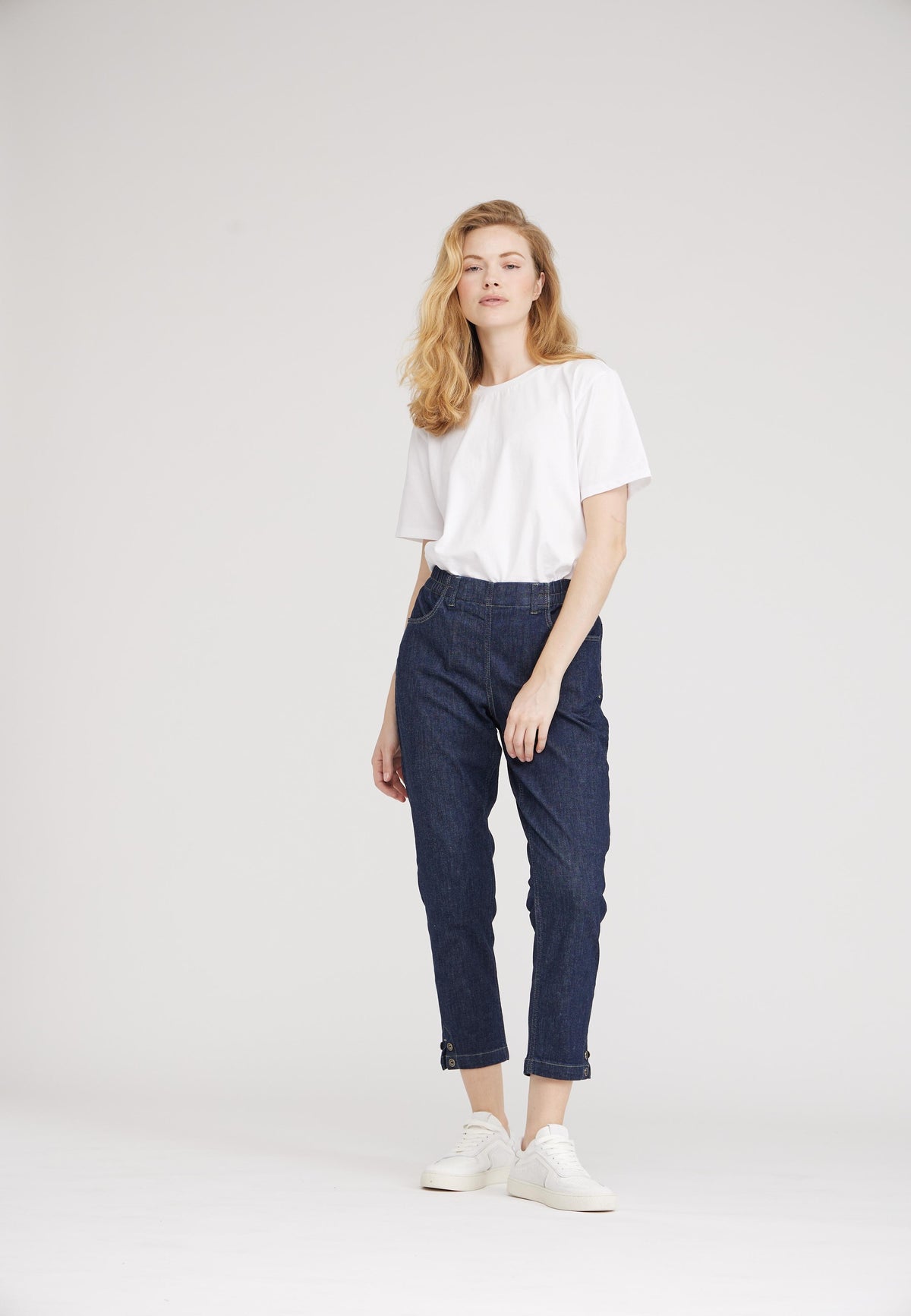 LAURIE Ellie Relaxed - Short Length Relaxed 49501 Dark Blue Denim