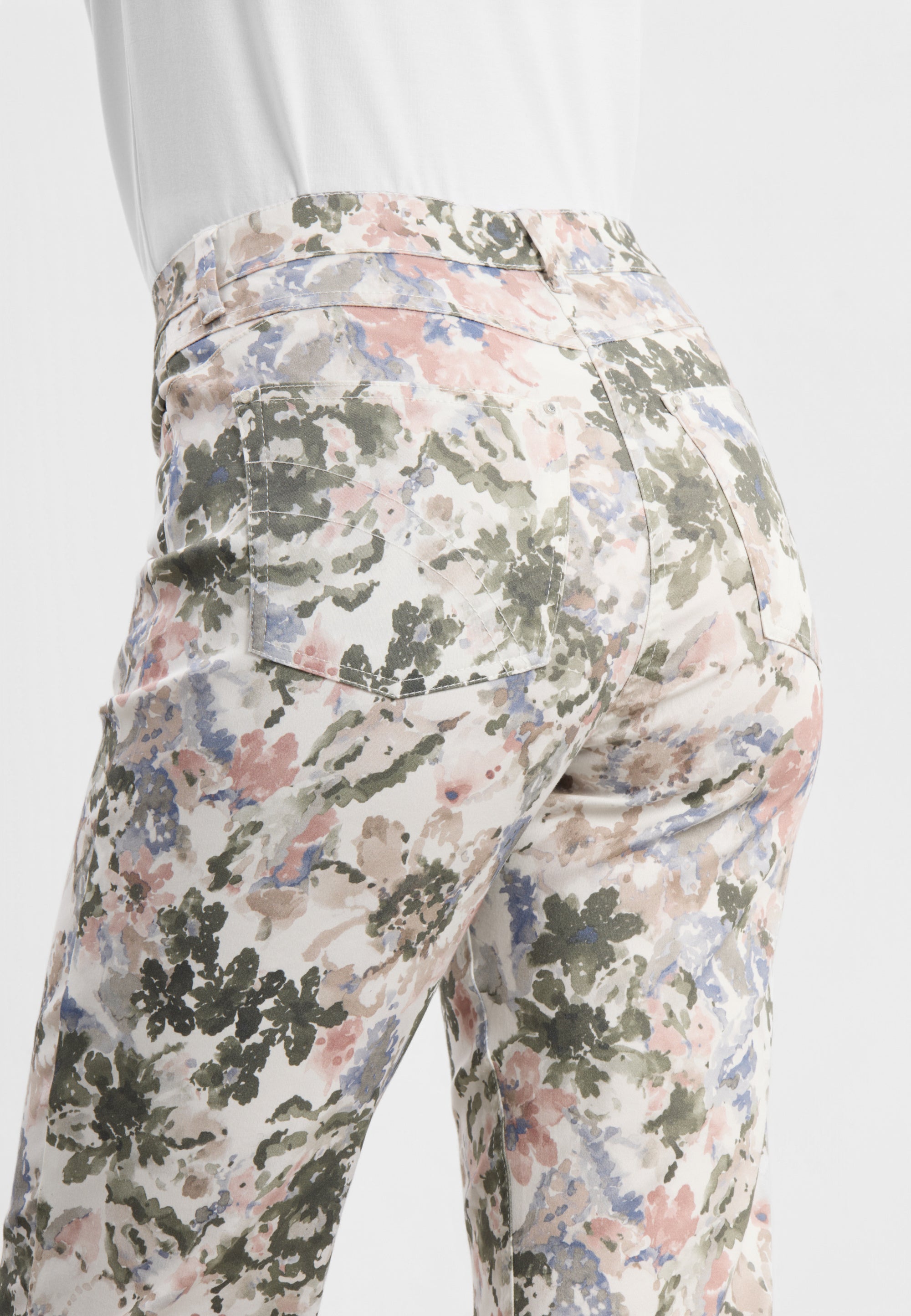 LAURIE Hannah Regular - Extra Short Length Regular 55140 Khaki watercolour print