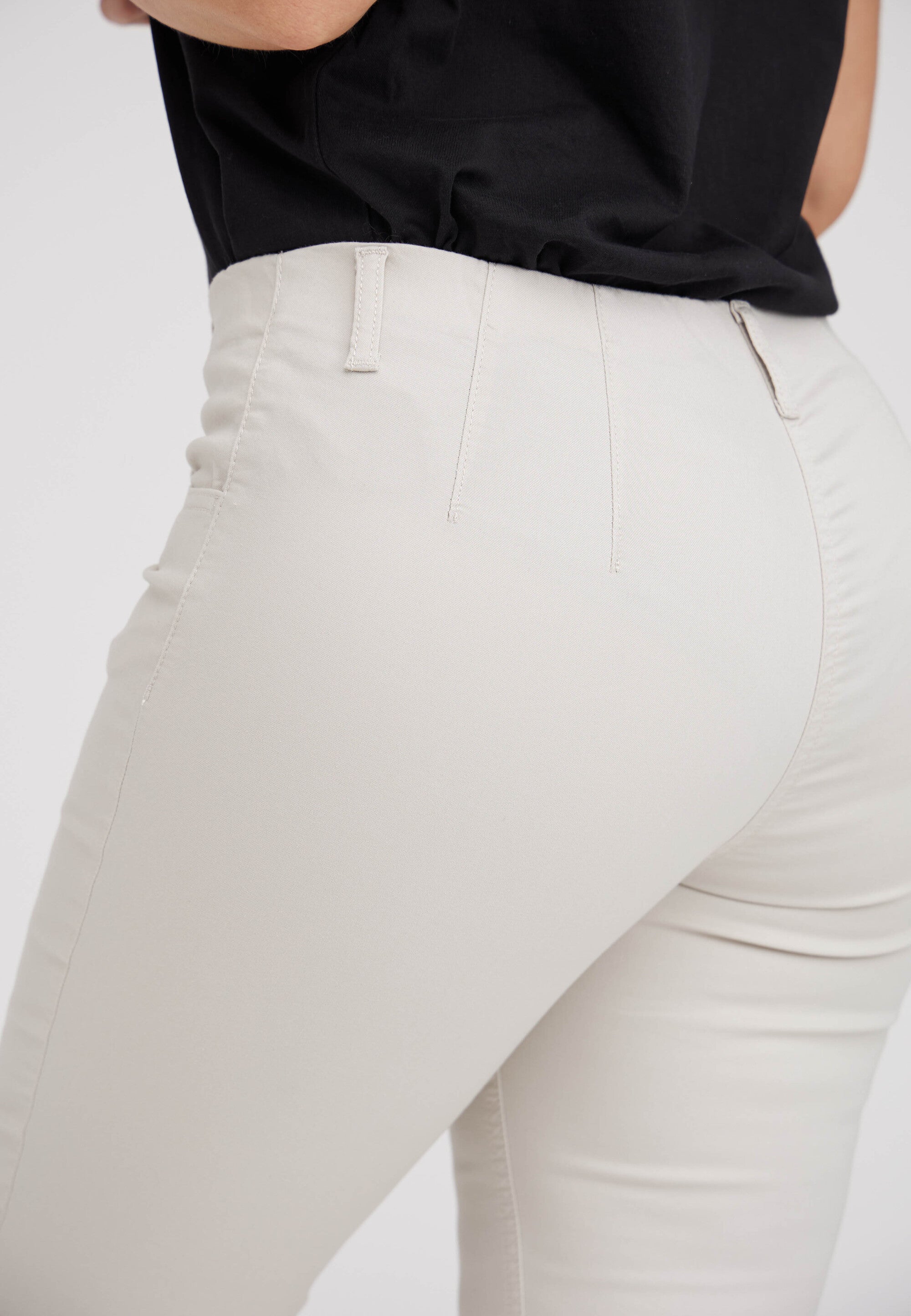 LAURIE Kelly Regular - Short Length Regular 25000 Grey Sand