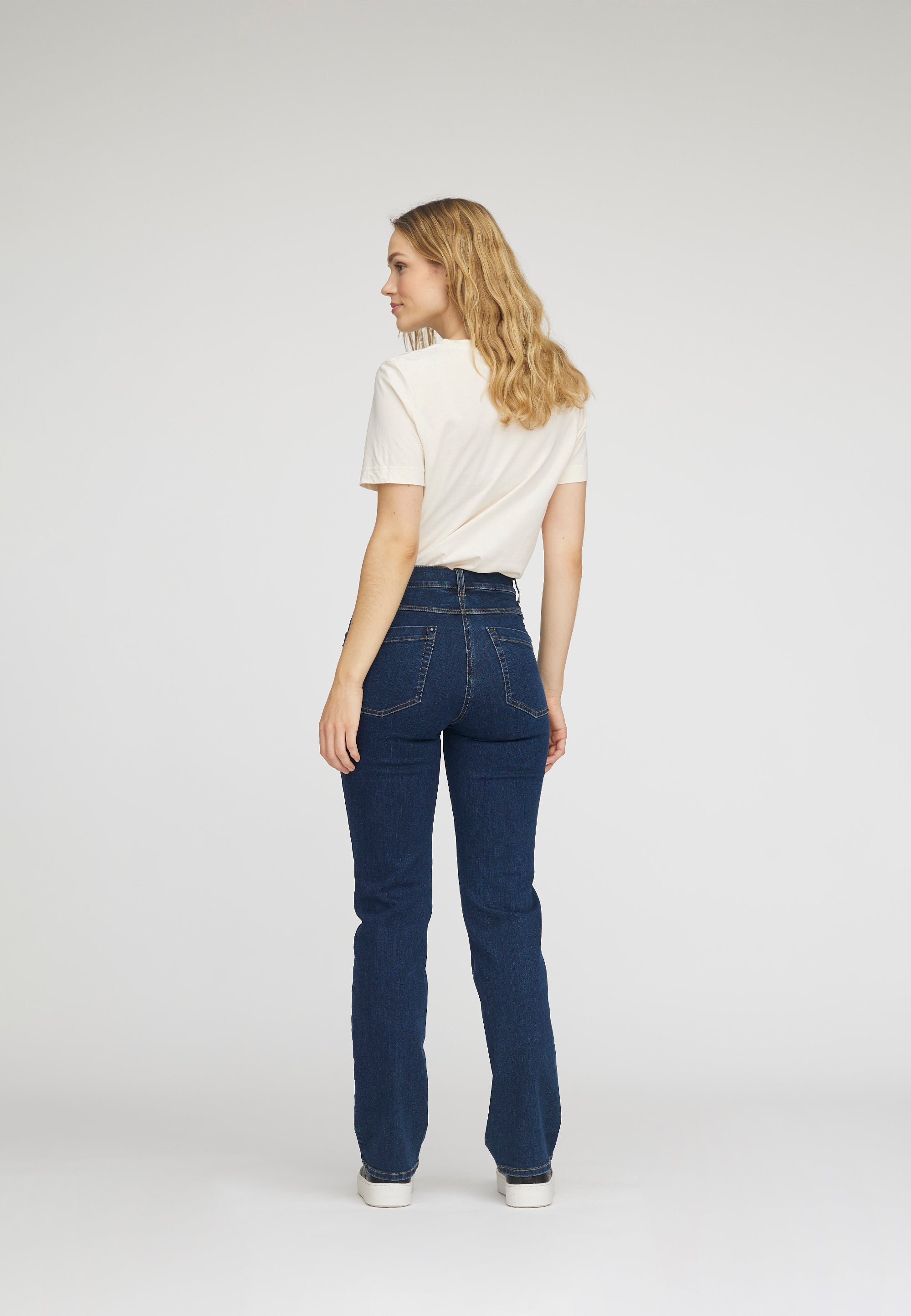 LAURIE Marple Straight - Medium Length Straight 40513 Dark Blue Denim