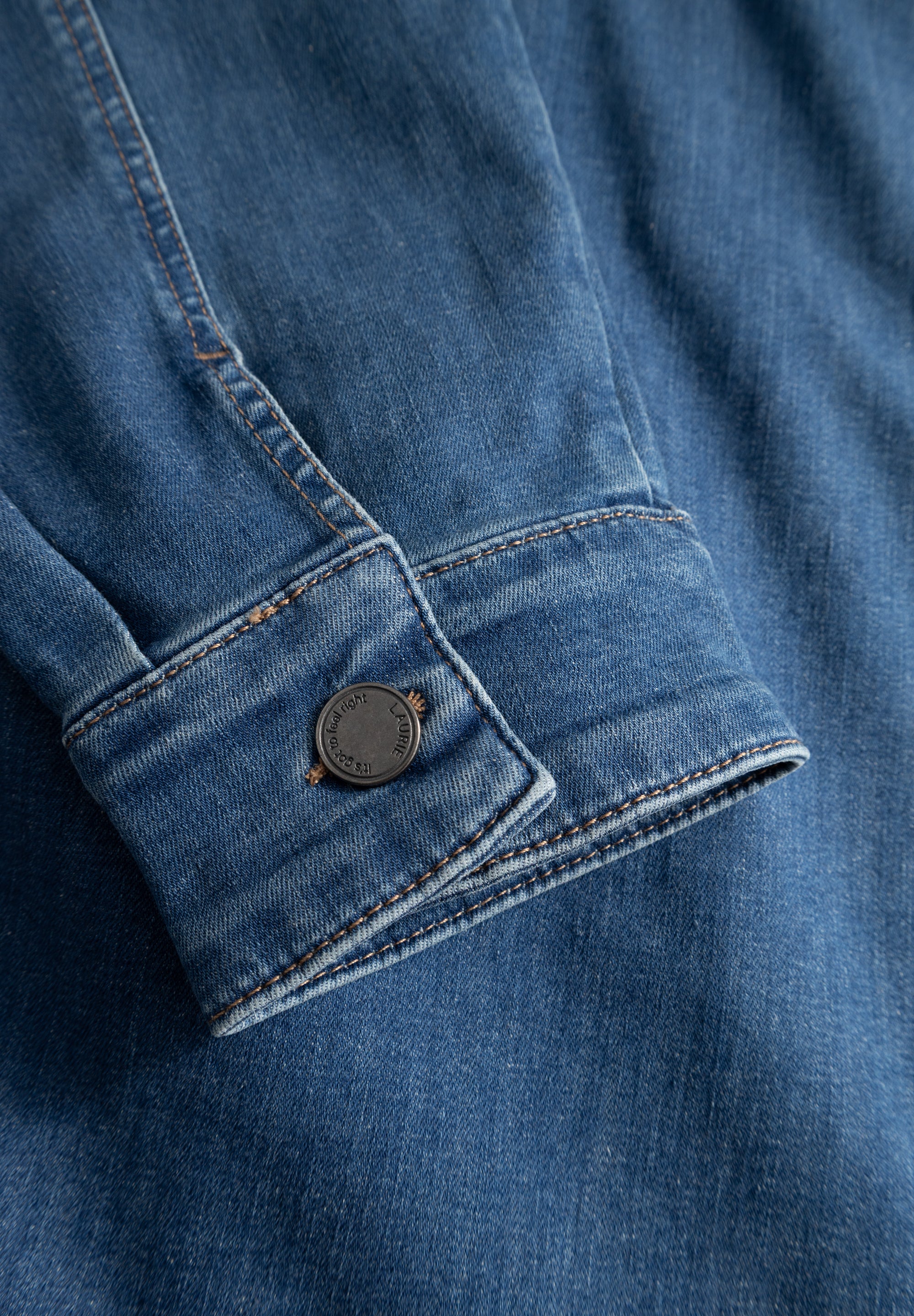 LAURIE Mille Oversize Shirt Jacket - Long Sleeve Jackets 49399 Washed Blue Denim