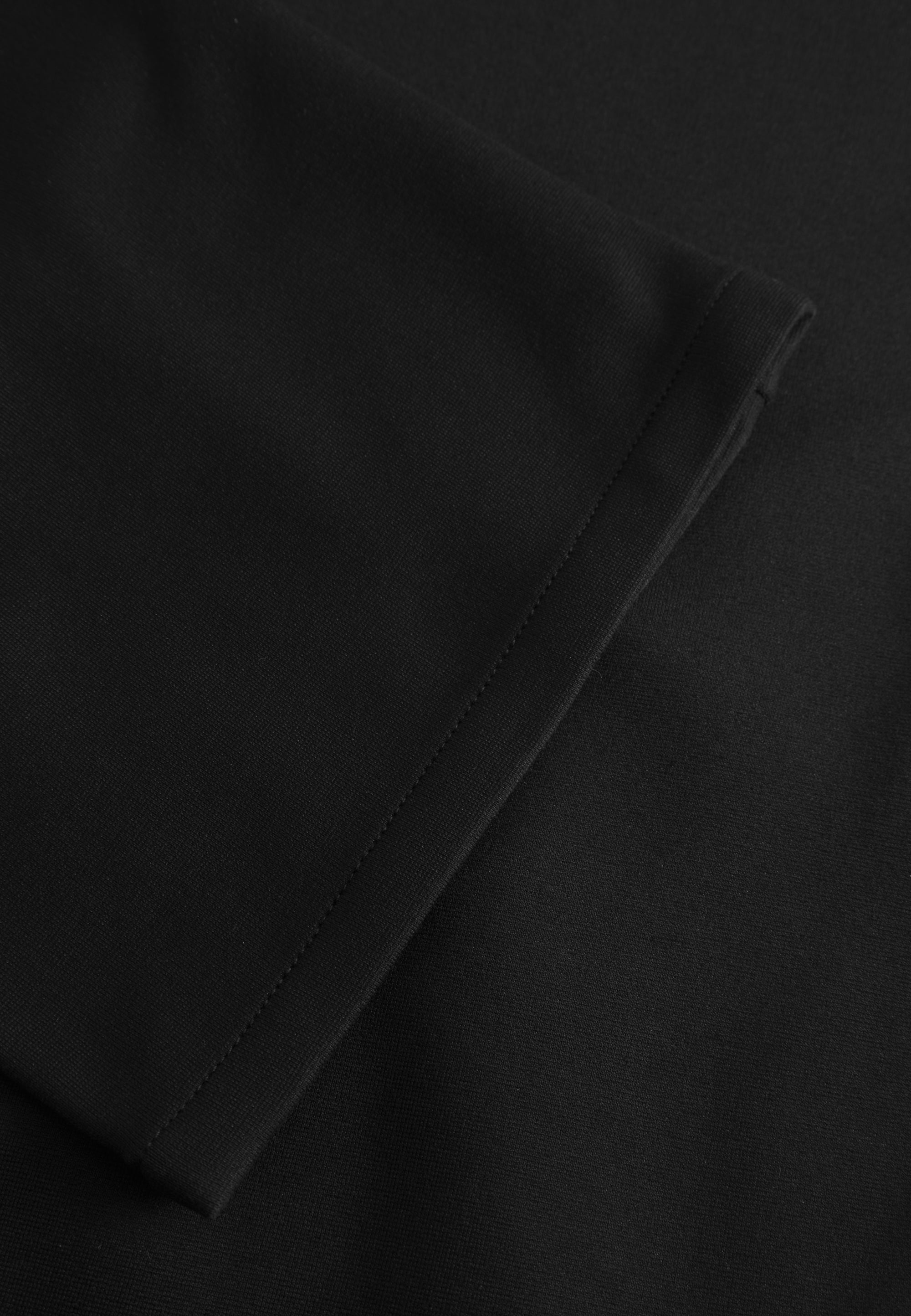LAURIE Ruby Straight - Short Length Straight 99143 Black brushed