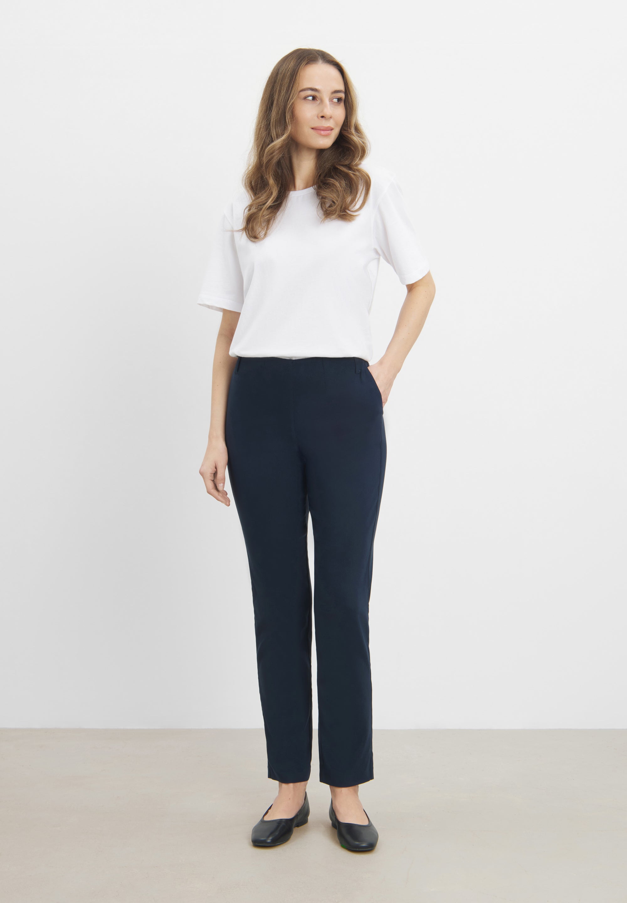 LAURIE Taylor Regular - Short Length Regular 49000 Navy
