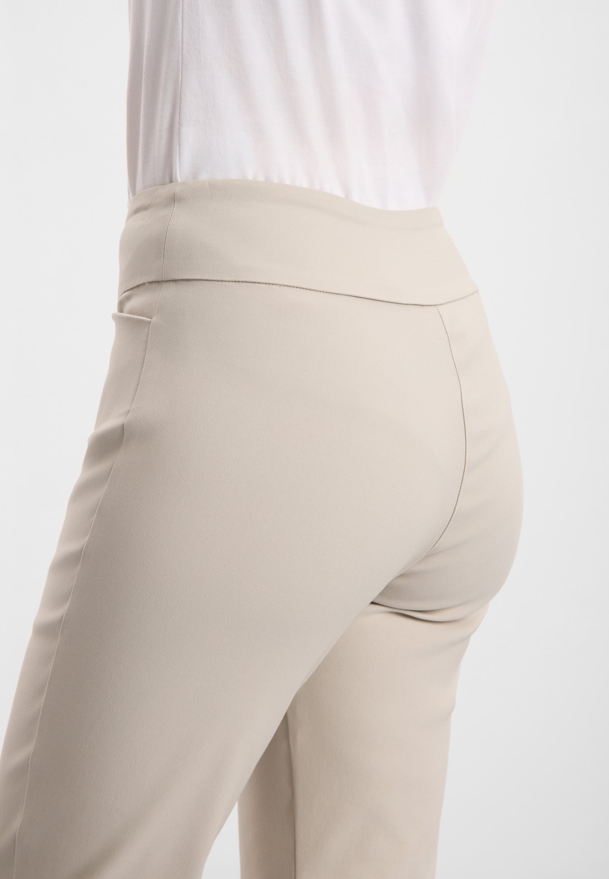 LAURIE Thea Straight - Short Length Straight 25000 Grey Sand