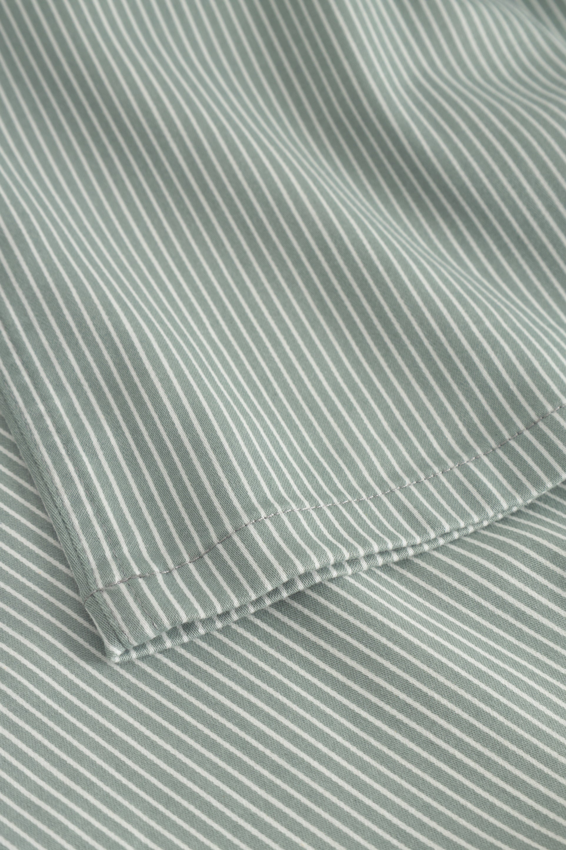 LAURIE  Carol Loose - Medium Length Trousers LOOSE 51397 Sage Stripe