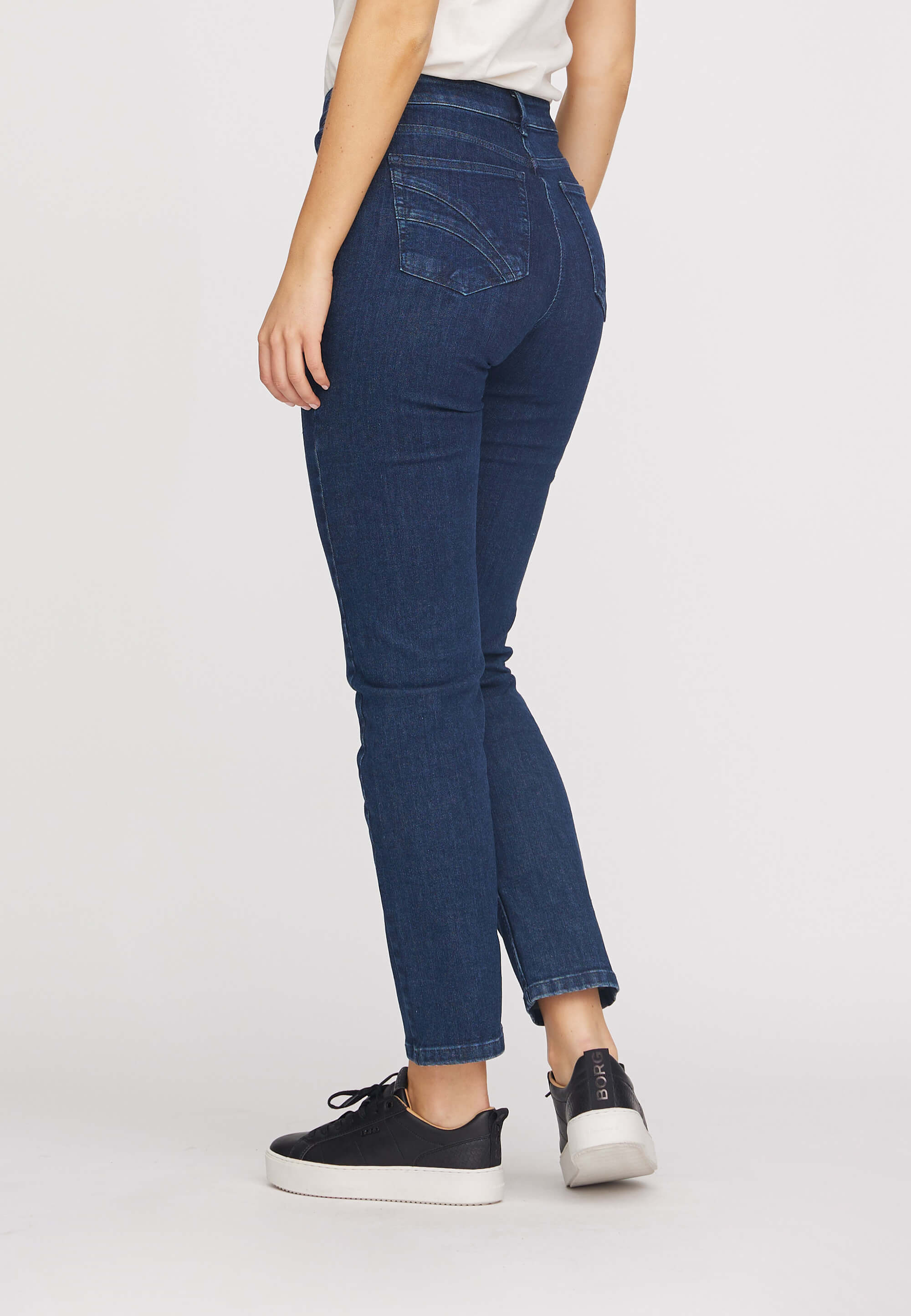 LAURIE  Charlotte Regular - Medium Length - Ecolabel Regular 49505 Dark Blue Denim