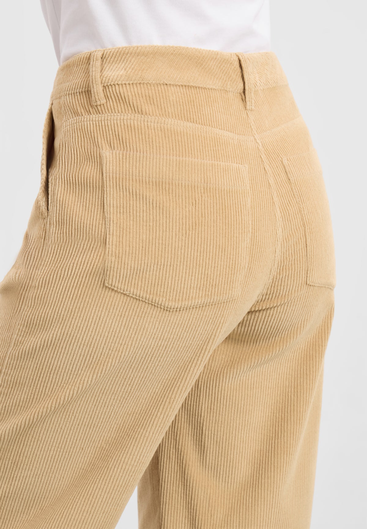 LAURIE Charm Loose Fløyel - Medium Length Loose 28000 Cafe Latte