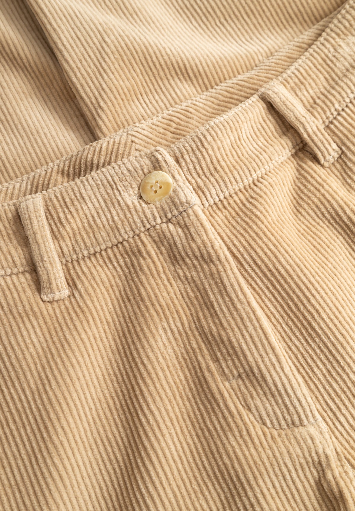 LAURIE Charm Loose Fløyel - Medium Length Loose 28000 Cafe Latte