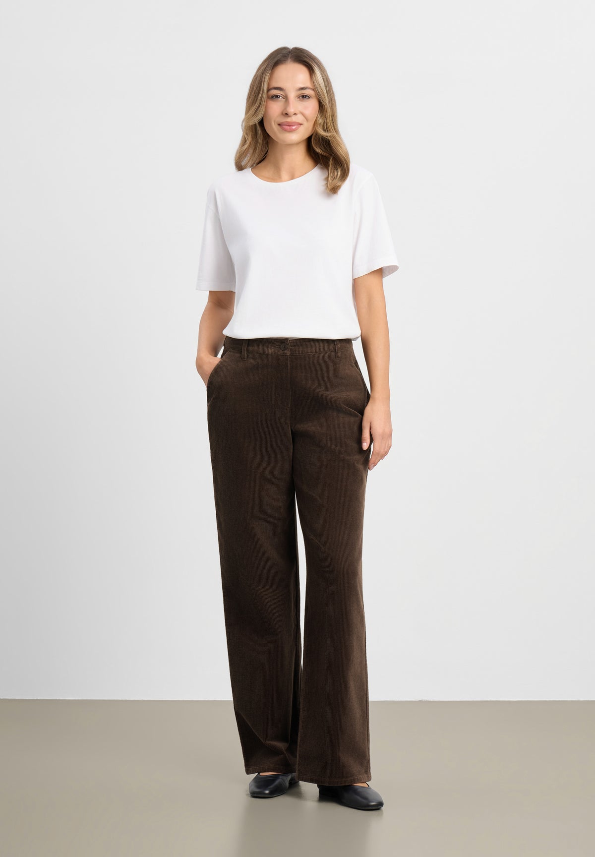 LAURIE Charm Loose Fløyel - Medium Length Loose 88000 Brown