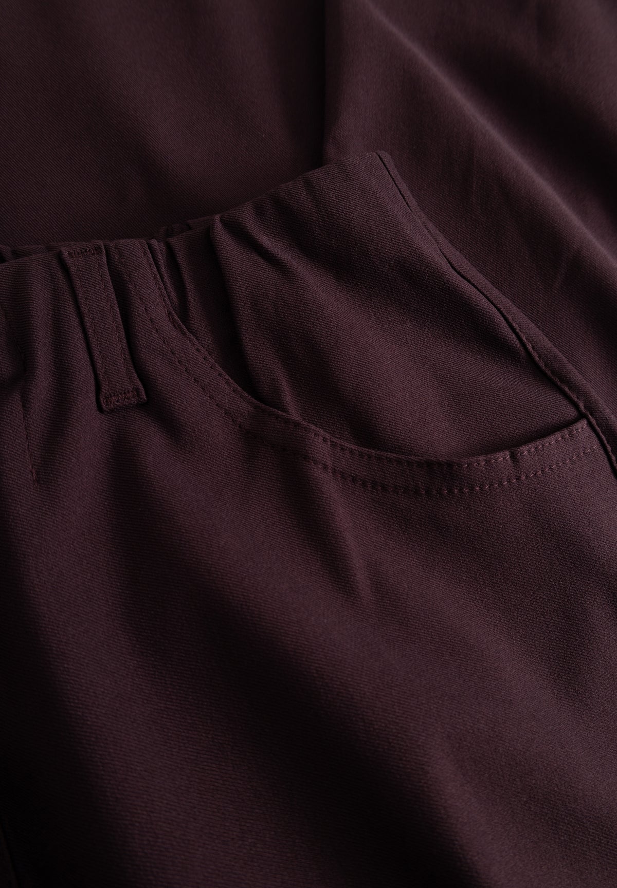 LAURIE Donna Loose - Medium Length Loose 68000 Dark Plum