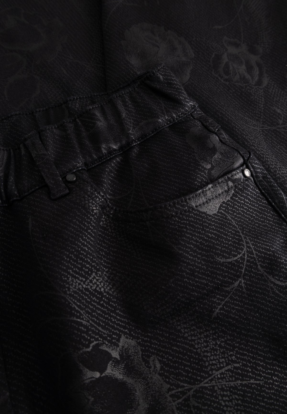 LAURIE Hannah Regular XSL Regular 99142 Black Bloom Print