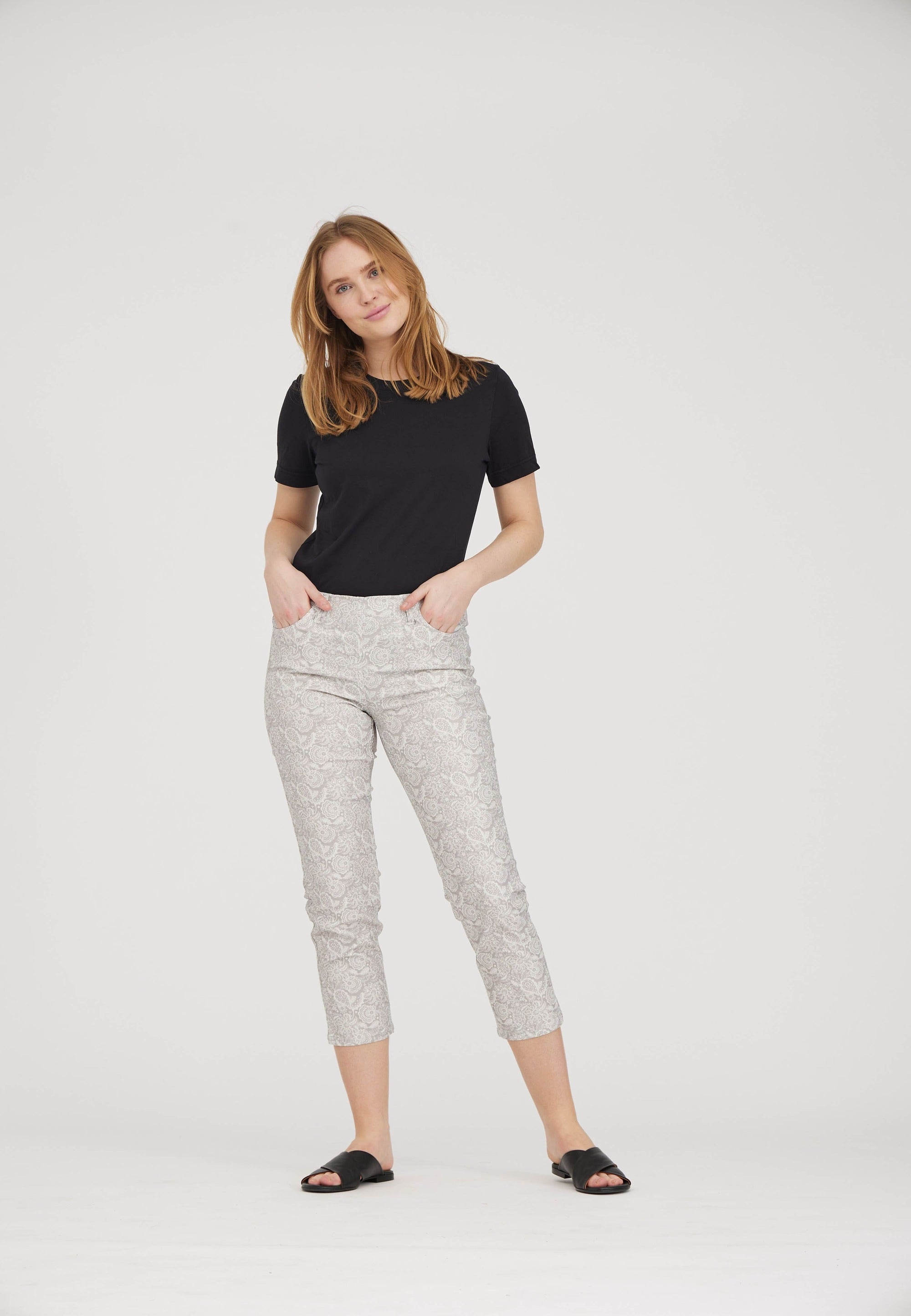 LAURIE Kelly - Crop Regular 25015 Grey Sand Print