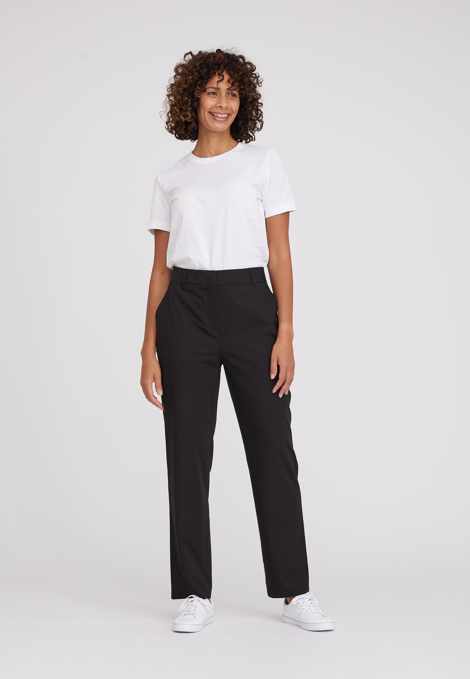 LAURIE  Noa Relaxed - Medium Length Trousers RELAXED 99000 Black