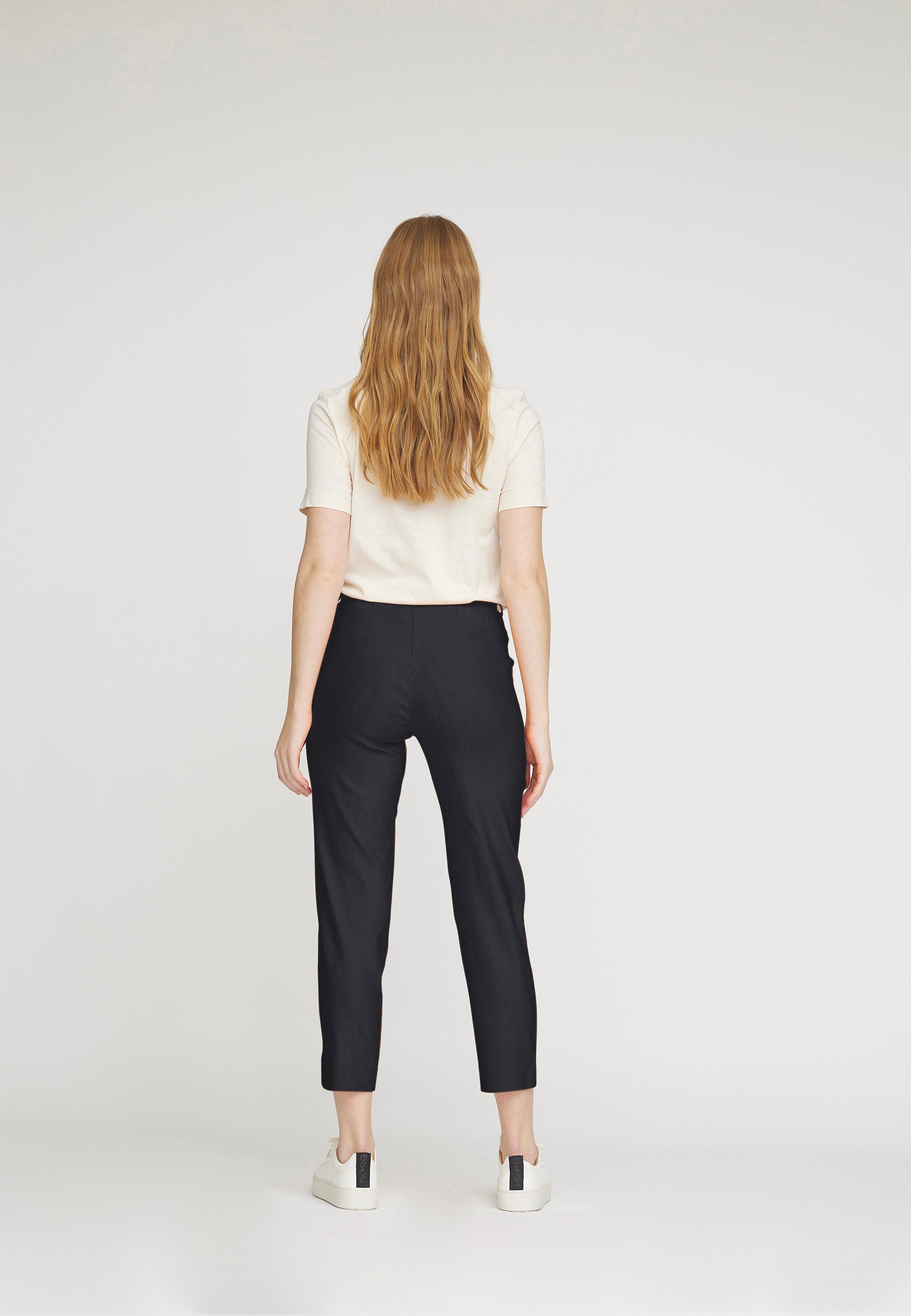 LAURIE Taylor Regular Cropped Regular 99000 Black