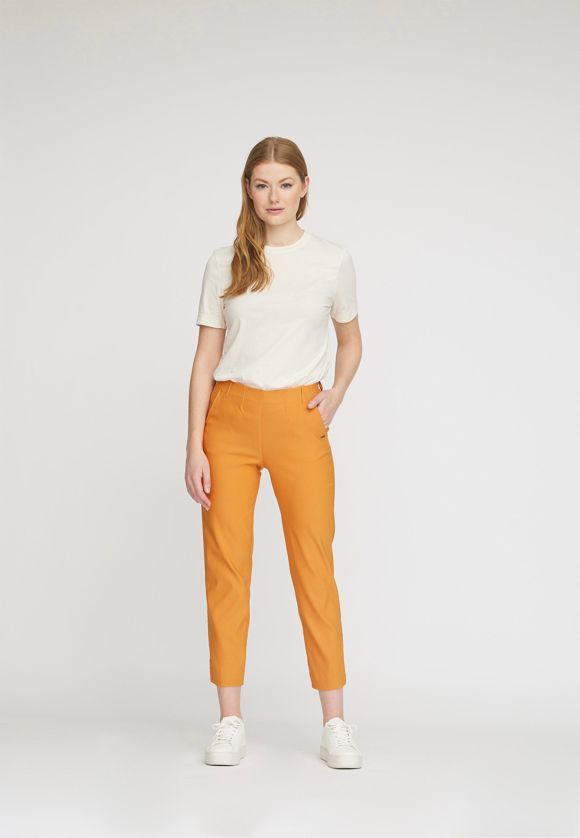 LAURIE Taylor Regular Cropped Regular 84000 Dark Apricot
