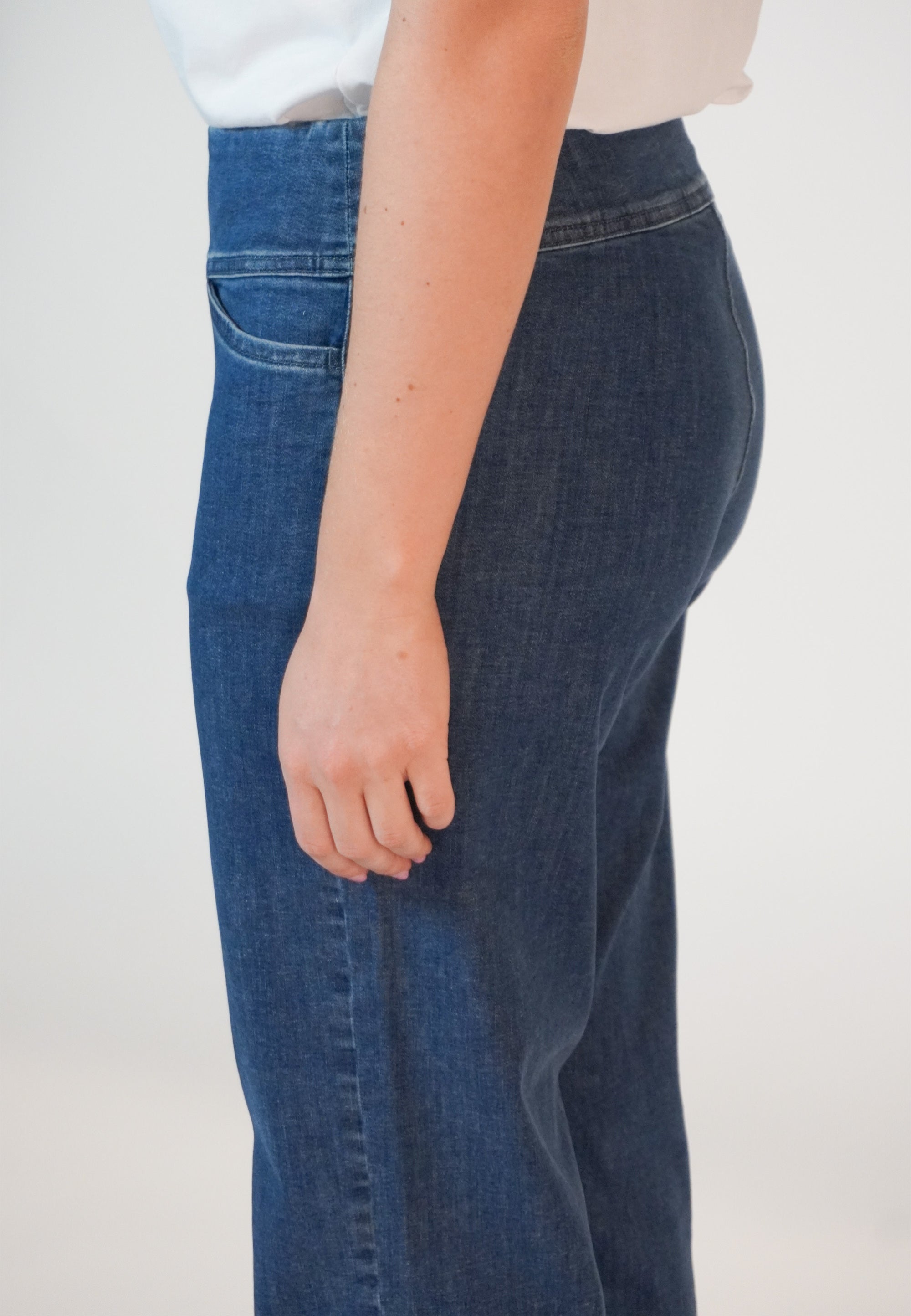 LAURIE  Thea Straight - Medium Length Straight 49401 Blue Denim
