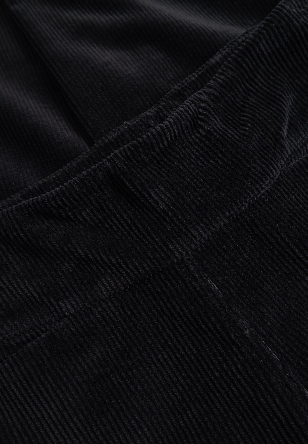 LAURIE Thea Straight Fløyel - Medium Length Straight 99000 Black