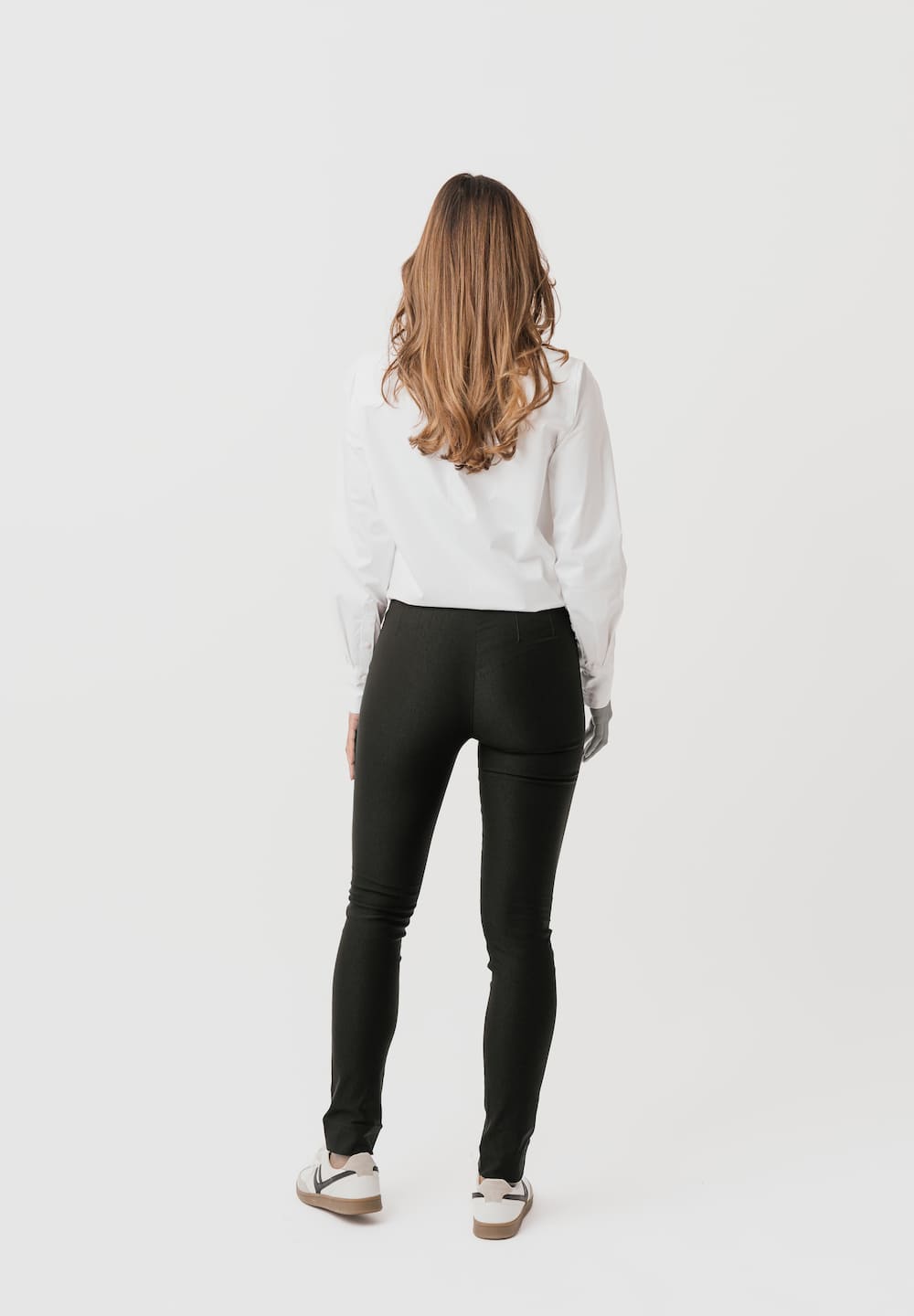 LAURIE Vicky Slim - Medium Length Slim Black Brushed
